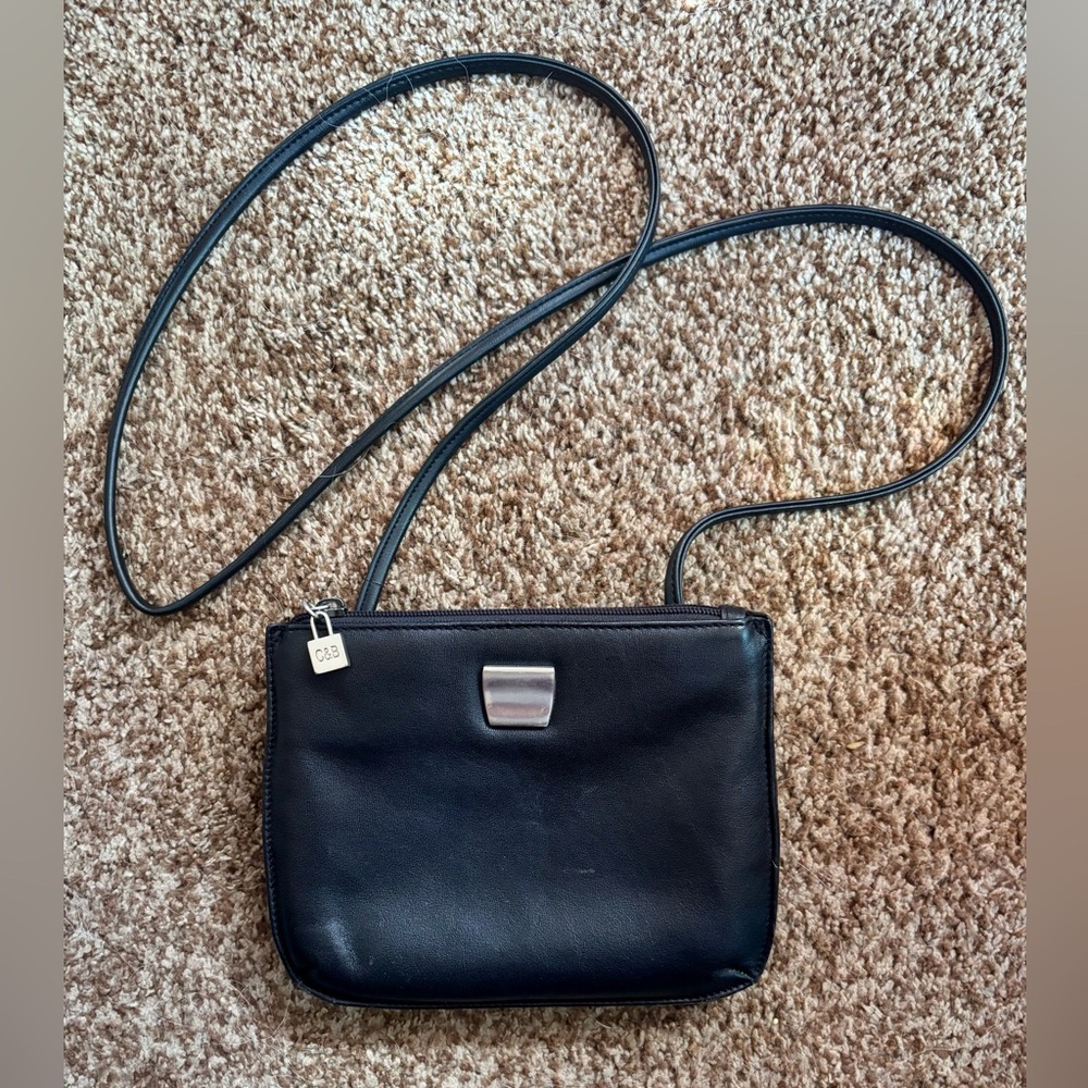 Croft & Barrow Black Leather crossbody purse